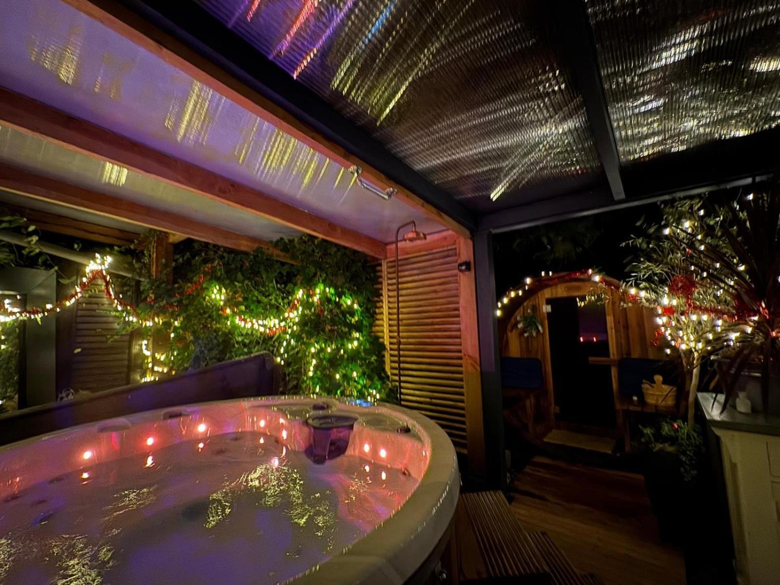 Romantisch Wellness Appartement Met Prive Hottub Sauna Gamesroom Den Ham Buitenkant foto