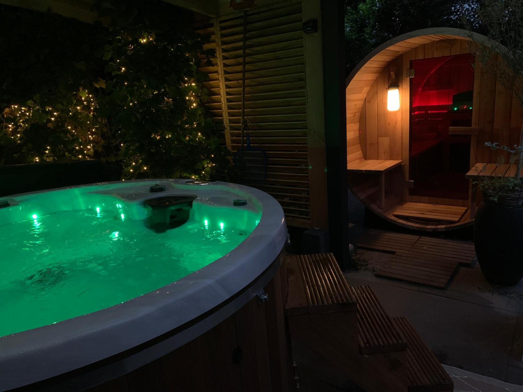 Romantisch Wellness Appartement Met Prive Hottub Sauna Gamesroom Den Ham Buitenkant foto